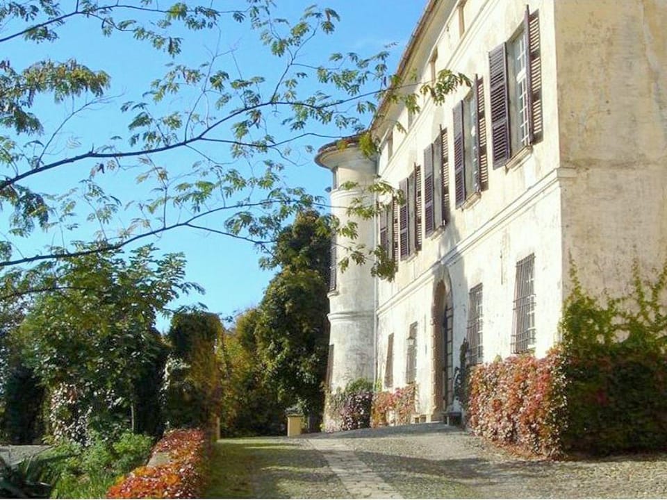 Castello di Rocca Grimalda Country House in Liguria
