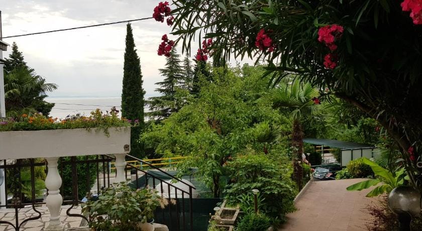 Rooms & Apartments Semic Bed and Breakfast in Opatija