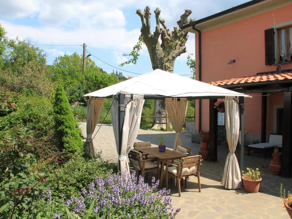 Holiday Home in Tuscany with Natural Pond Vacation rental in Province of Massa and Carrara