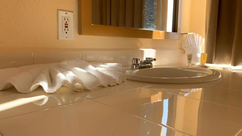Sunrock Hotel & Suites Hotel in Baja California Sur