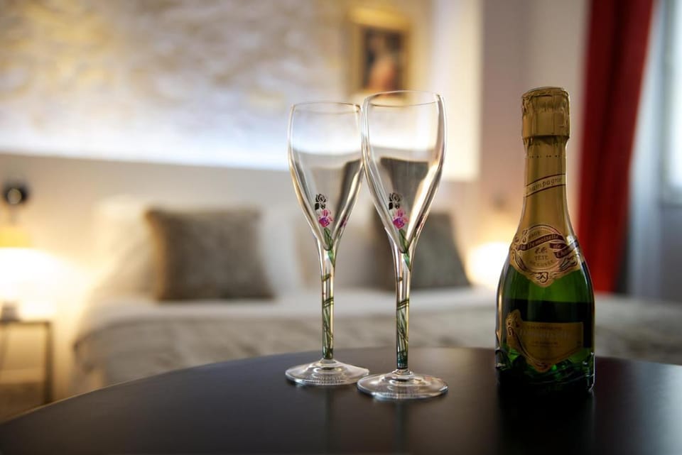 Hotel Le Clos De Notre Dame Hotel in Paris