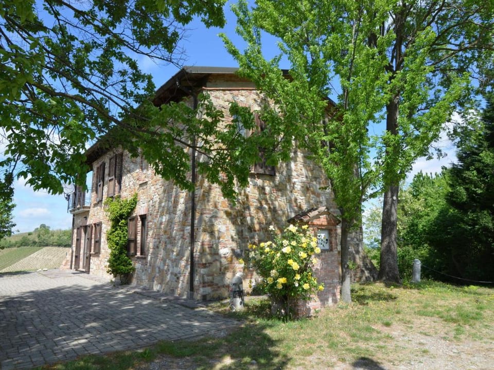 Belvilla by OYO Casa Magnano Ziano Villa in Emilia-Romagna
