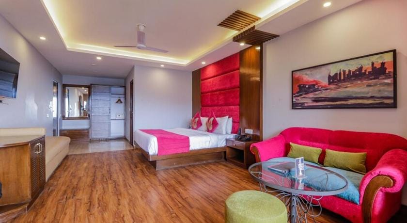 Green n Breeze Resort & Spa Mussoorie Hotel in Uttarakhand