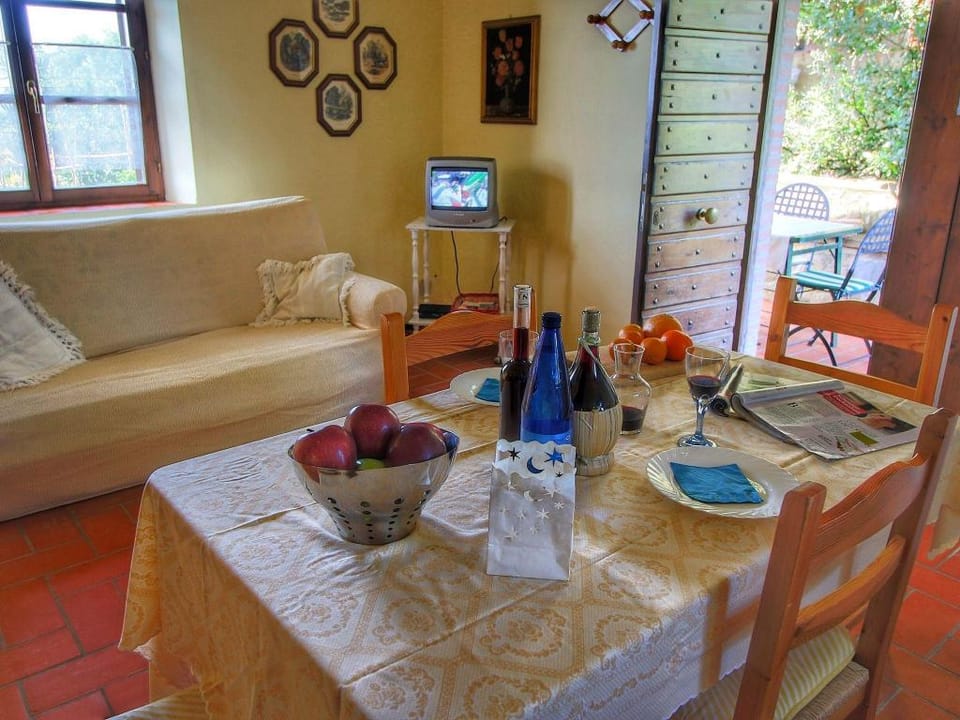 Farmhouse in Paciano near Monte Pausillo Park Vacation rental in Umbria