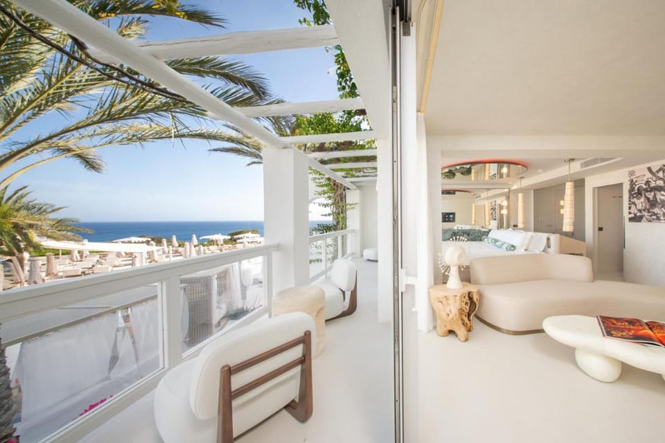 Destino Pacha Ibiza Hotel in Ibiza