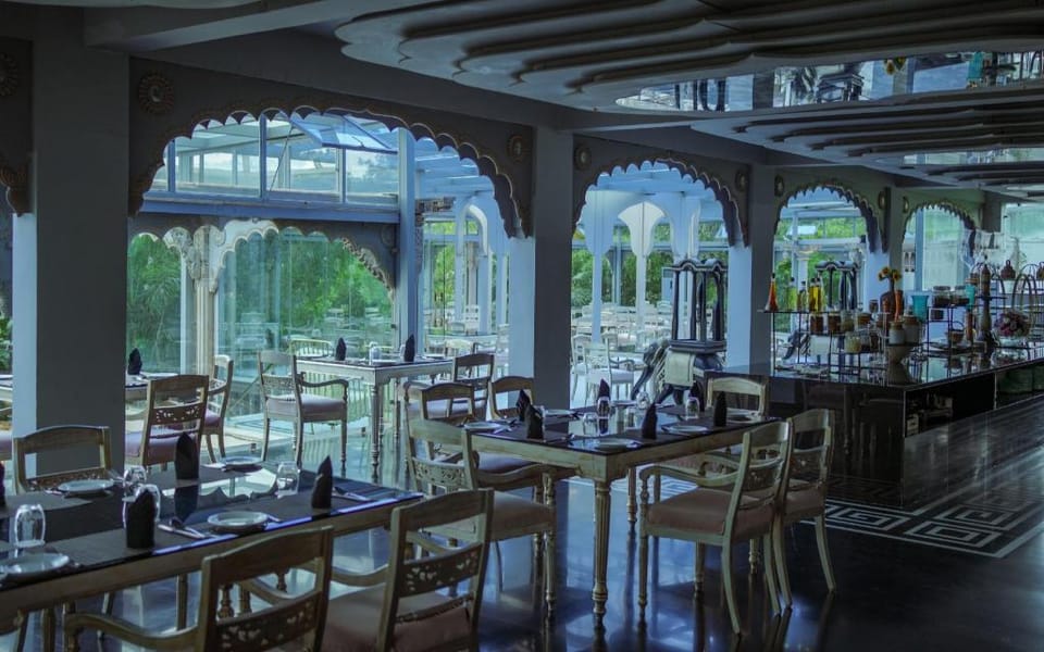 The Royal Retreat Resort & Spa Hotel in Udaipur