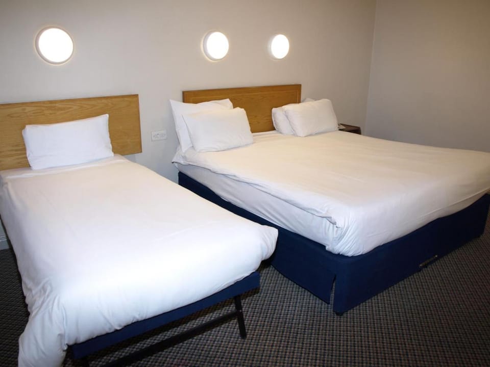 247Hotel Hotel in Oldham