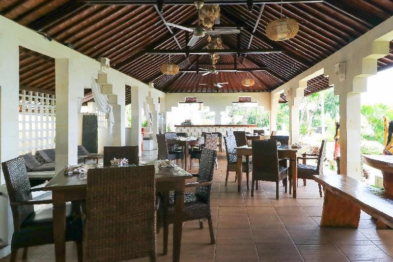 Anda Amed Resort Campground/ 
RV Resort in Abang