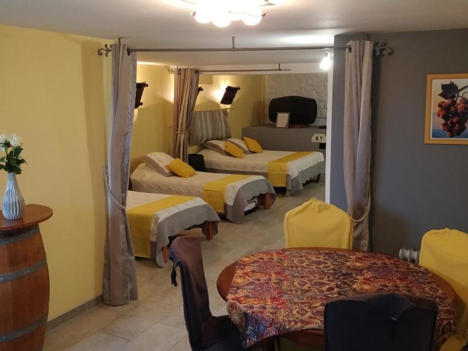 Le Logis du Livier Bed and Breakfast in Pays de la Loire