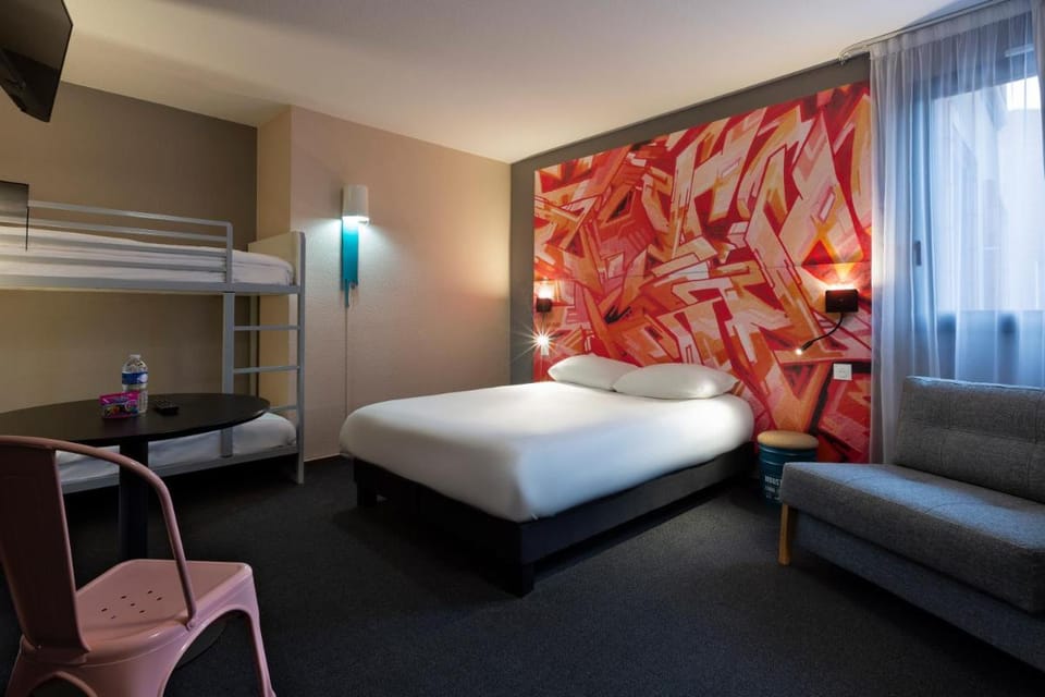 Ibis Styles Toulouse Centre Canal du Midi Hotel in Toulouse