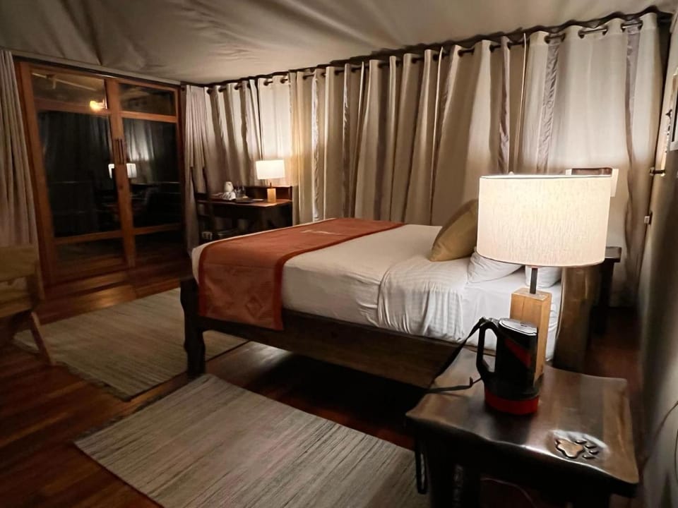 Ashnil Mara Camp Lodge in Kenya