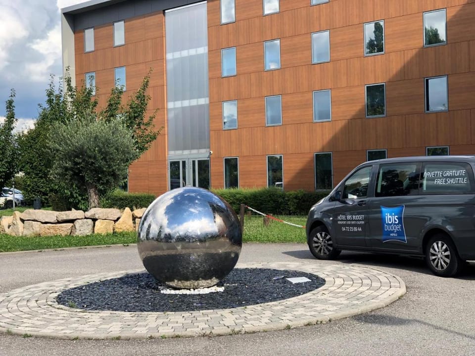 ibis budget Aéroport Lyon Saint Exupéry Hotel in Auvergne-Rhône-Alpes
