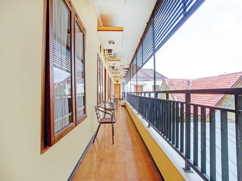 Kedung Ombo Homestay Hotel in East Java