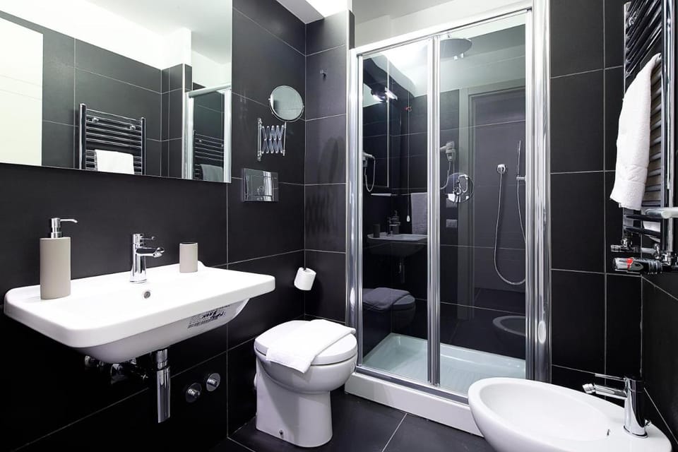 NearHome Smart Suites Guest House Bed and Breakfast in Rome