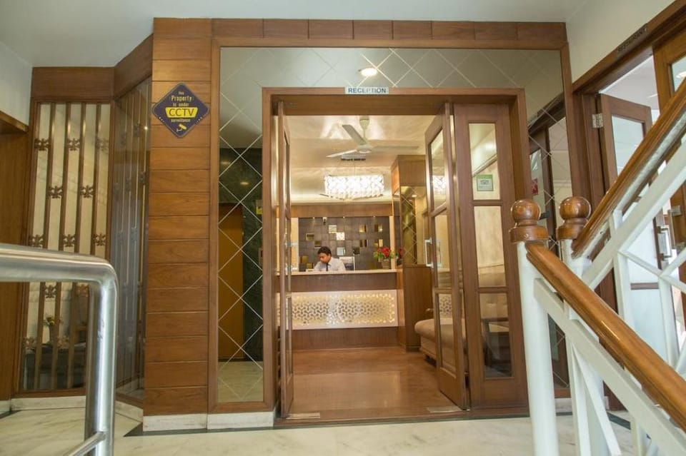 The Majestic Manor Hotel in Maharashtra