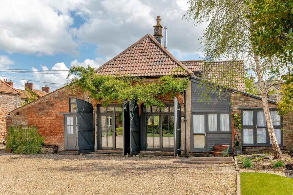 The Old Parsonage Bed and Breakfast in Mendip District