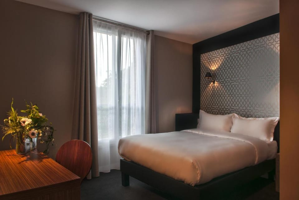 Hotel Les Terres Blanches Hotel in Chatou