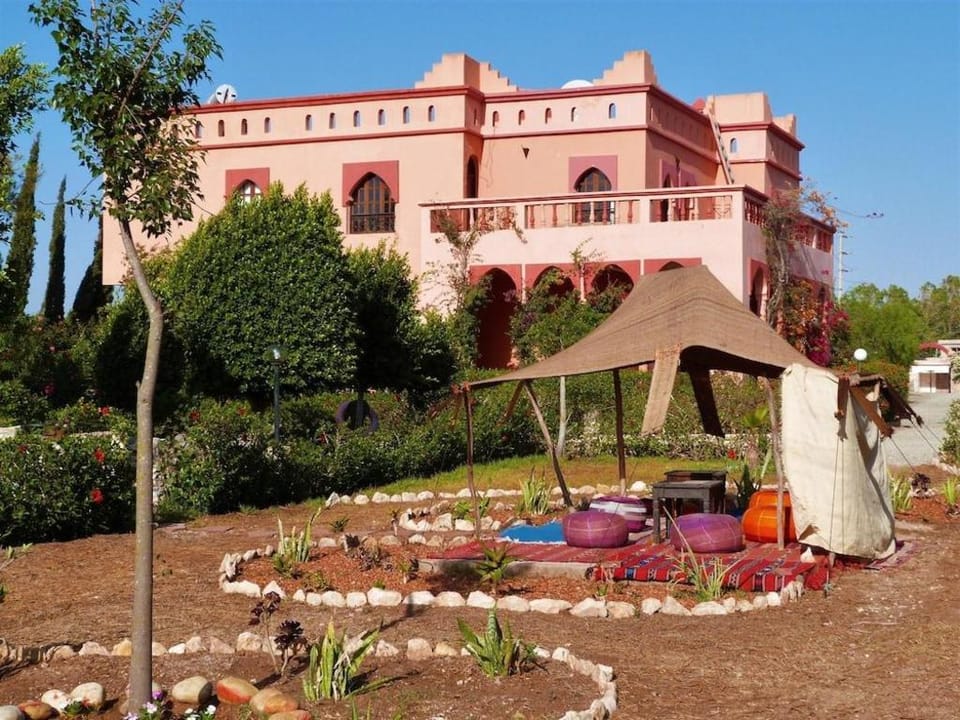 Riad Les 2 Mondes Riad in Marrakesh-Safi