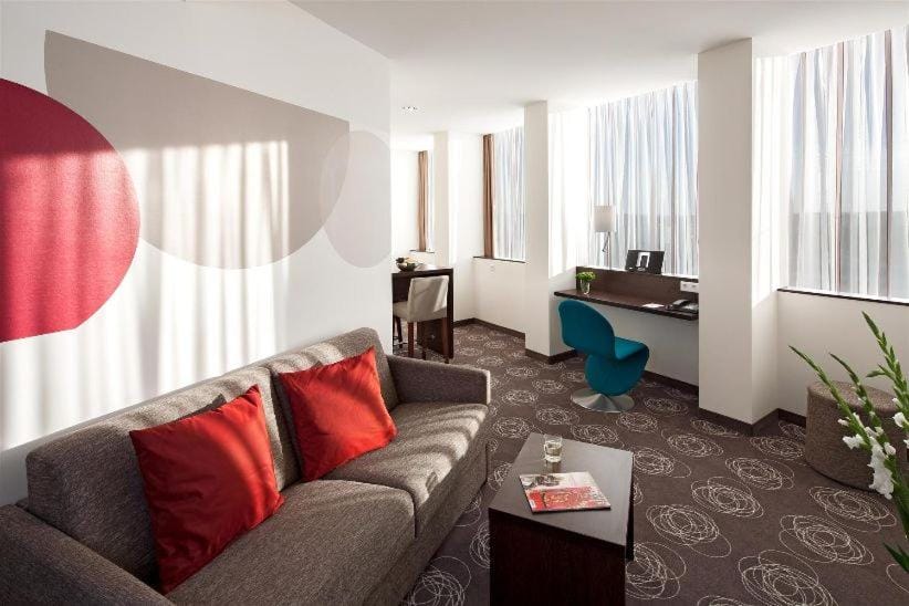 Webers - Das Hotel im Ruhrturm Hotel in Essen