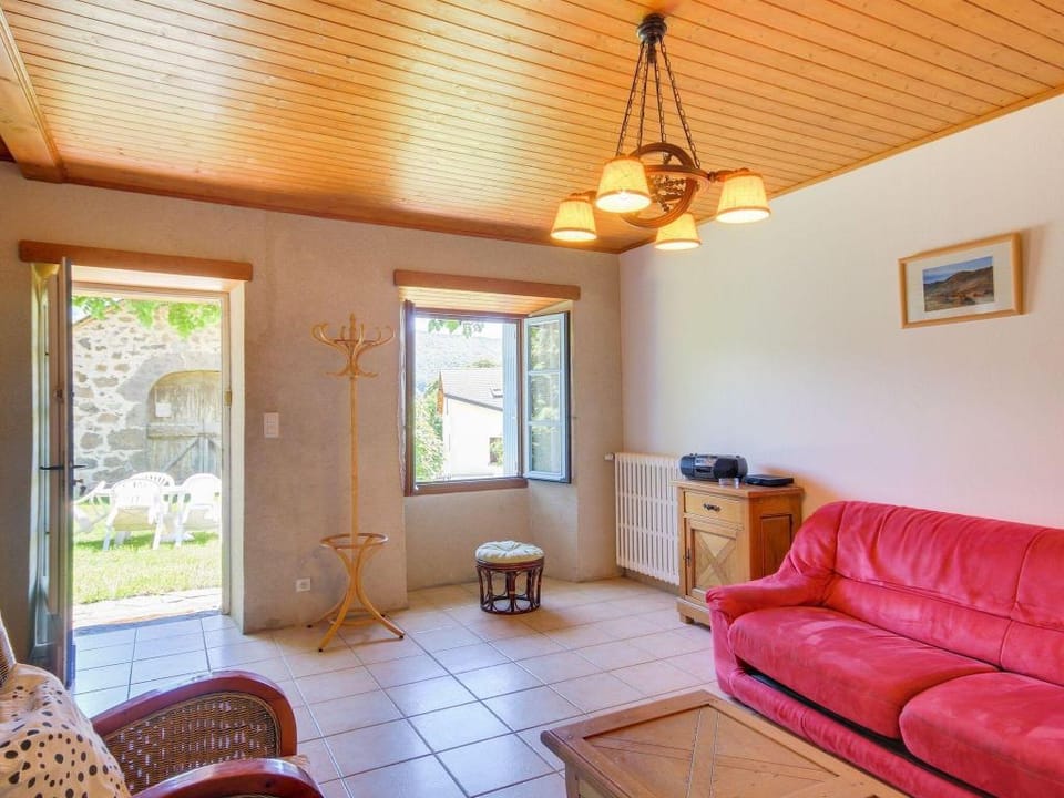 Vic-sur-Cère Family Nest Vacation rental in Auvergne-Rhône-Alpes