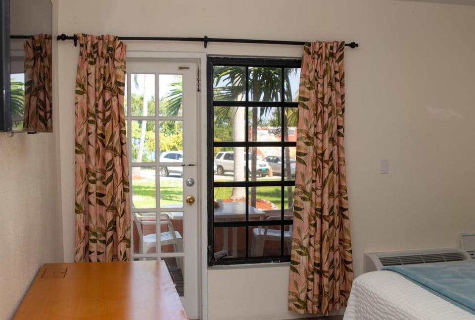 Orange Hill Beach Inn Inn in Nassau