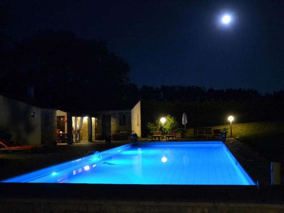 La Devinière Bed and Breakfast in Provence-Alpes-Côte d'Azur