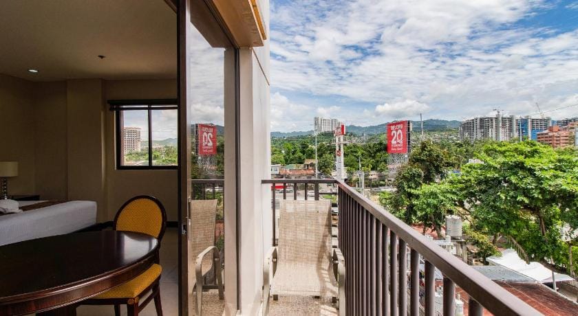 Main Hotel And Suites Hotel in Cebu City