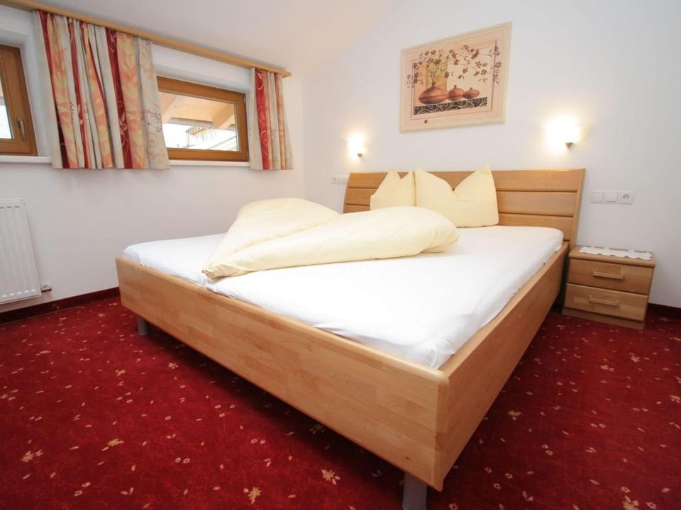 Stylish Flats in Uderns near Ski Lift Apartment in Uderns