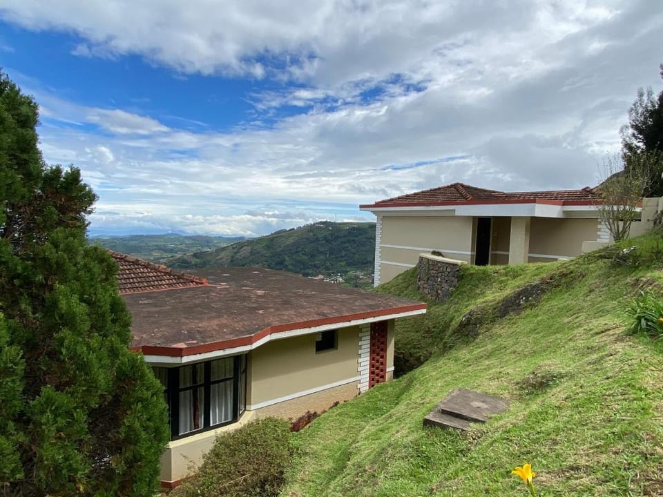 Mountain Retreat Ooty -  A Hill Country Resort Resort in Ooty
