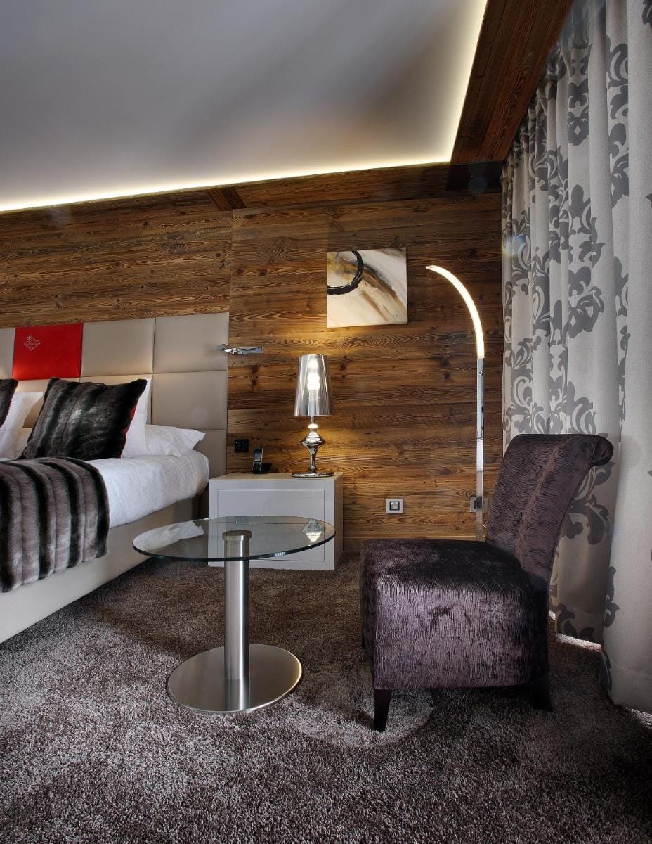 Hôtel Koh-I Nor by Les Etincelles Hotel in Les Allues