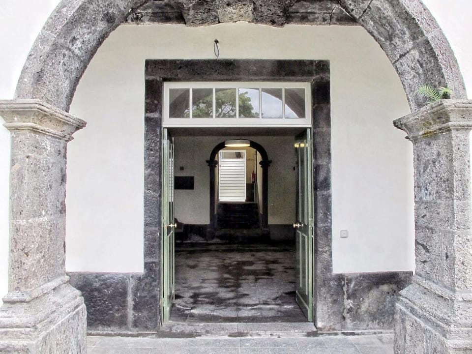 Azores Youth Hostels - Sao Miguel Hostel in Ponta Delgada