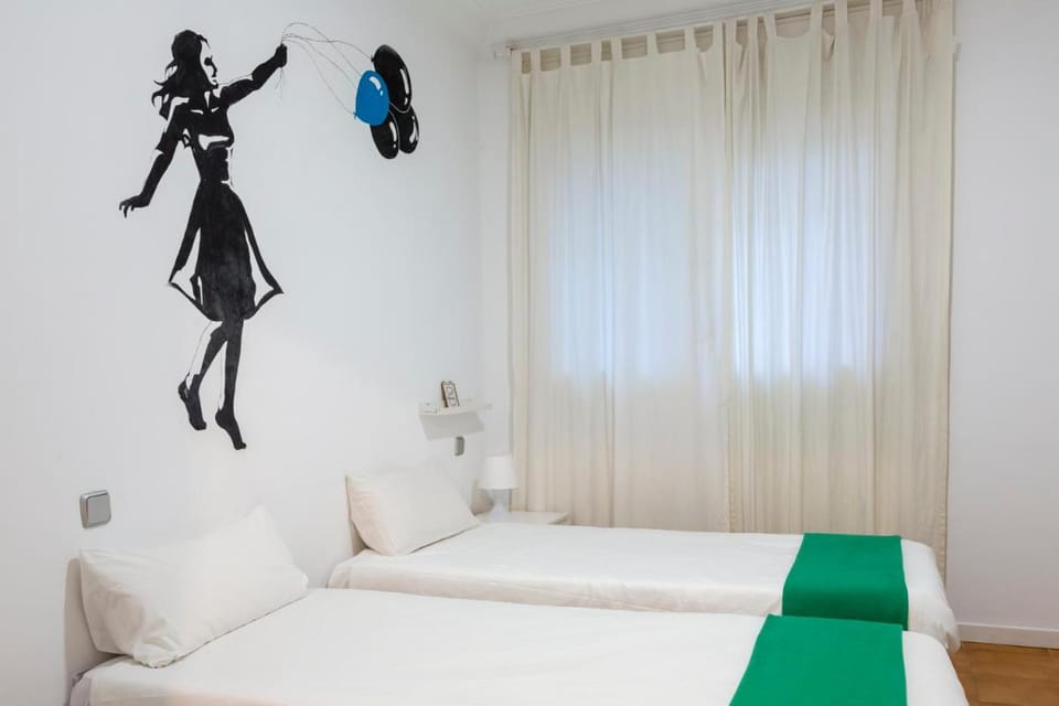 Monrooms Barcelona Bed and Breakfast in Barcelona