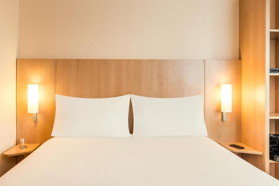 ibis Paris Pantin Eglise Hotel in Pantin