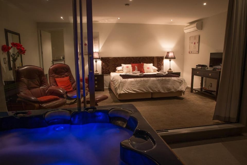 Tarlton's Lodge Bed and Breakfast in Paihia