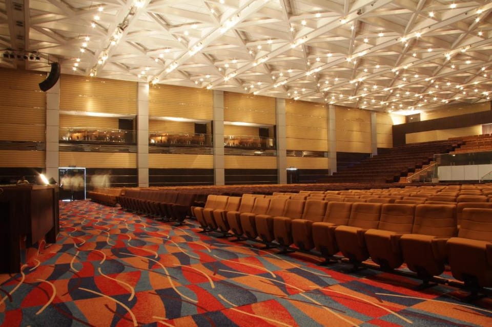 Gokulam Park Hotel And Convention Centre Hotel in Kochi