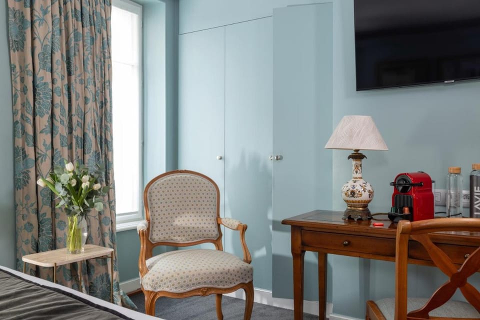 Hotel Le Relais Des Halles Hotel in Paris