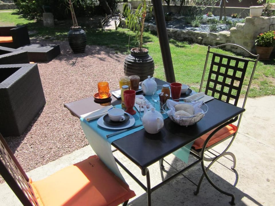 A la Maison d'Hôtes Bed and Breakfast in Provence-Alpes-Côte d'Azur