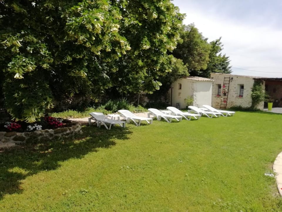 A la Maison d'Hôtes Bed and Breakfast in Provence-Alpes-Côte d'Azur