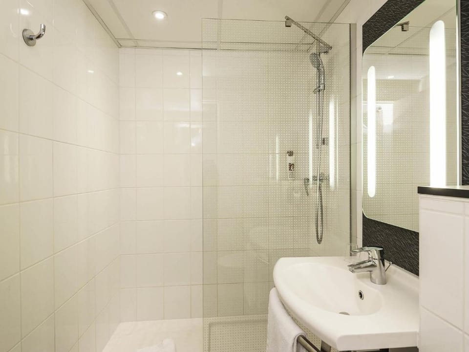 ibis Paris Vaugirard Porte de Versailles Hotel in Paris