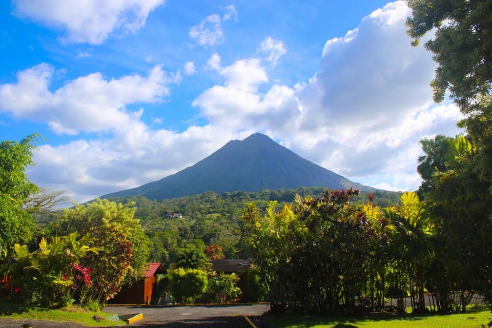 Arenal Paraiso Resort & Spa Hotel in Alajuela Province