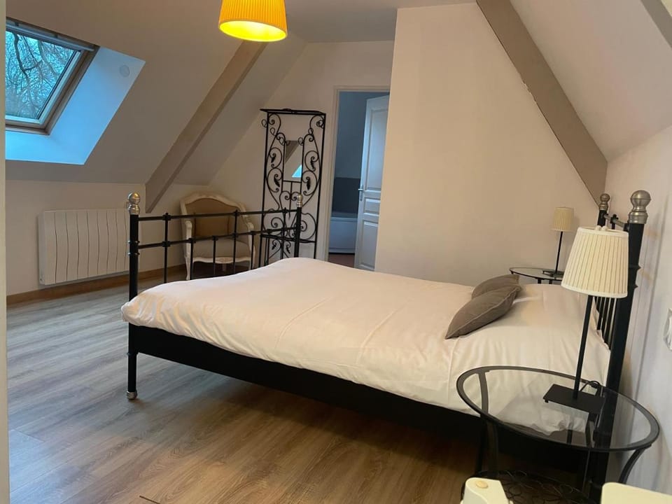 Le Château de Grèges Bed and Breakfast in Normandy