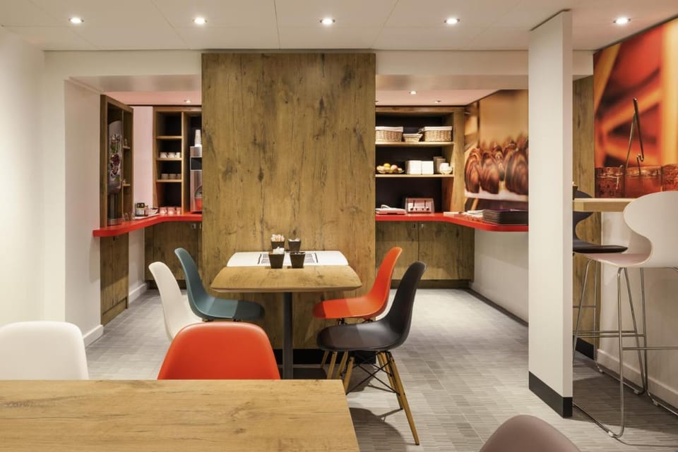 Hotel ibis Paris Pere Lachaise Hotel in Paris