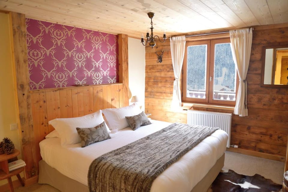 Chalet Cannelle Bed and Breakfast in Châtel