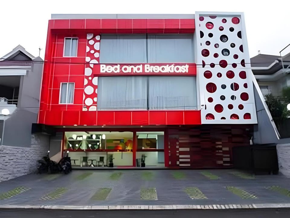 Hotel Bed and Breakfast Surabaya Hotel in Surabaya
