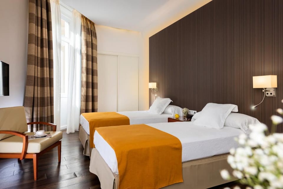 Hotel de Francia y París Hotel in Cadiz