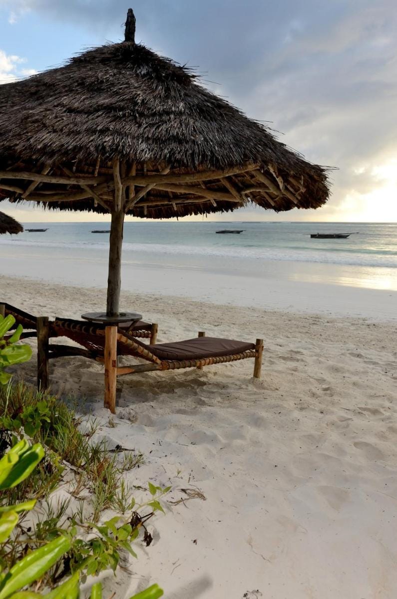Kena Beach Hotel Resort in Matemwe