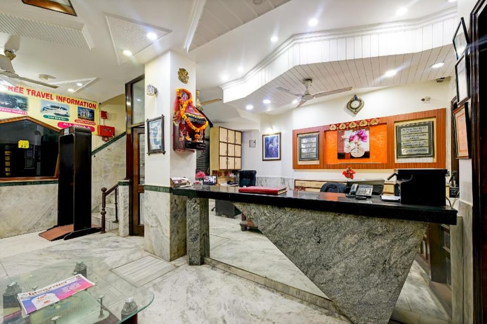 Hotel Star Paradise Bed and Breakfast in New Delhi