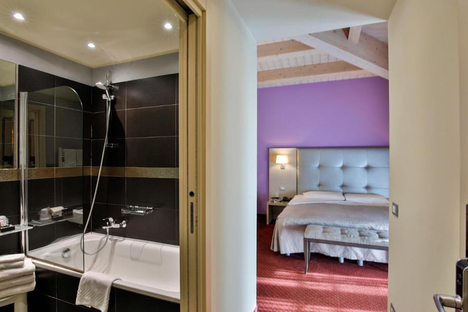 Boutique Hotel Calzavecchio Hotel in Bologna
