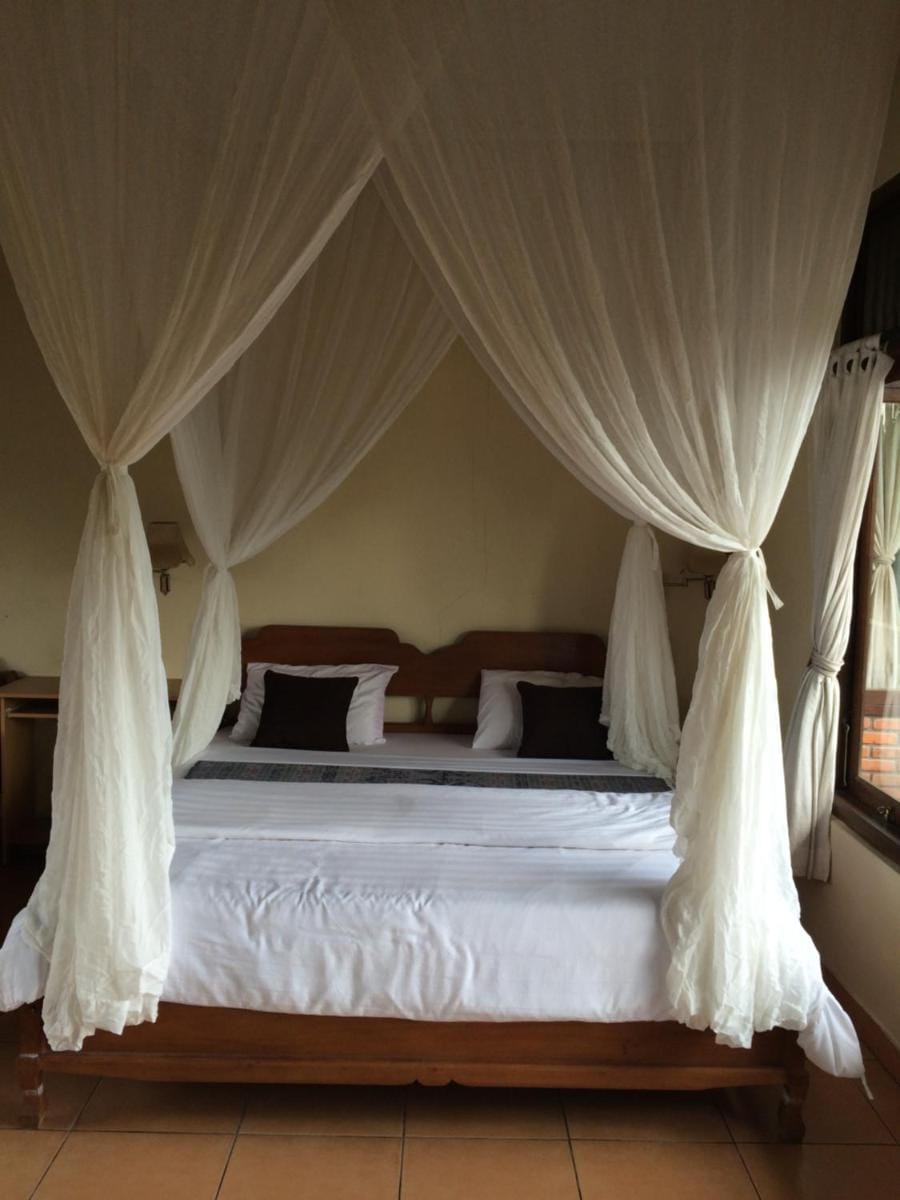 Raka Rai Bungalows Bed and Breakfast in Ubud