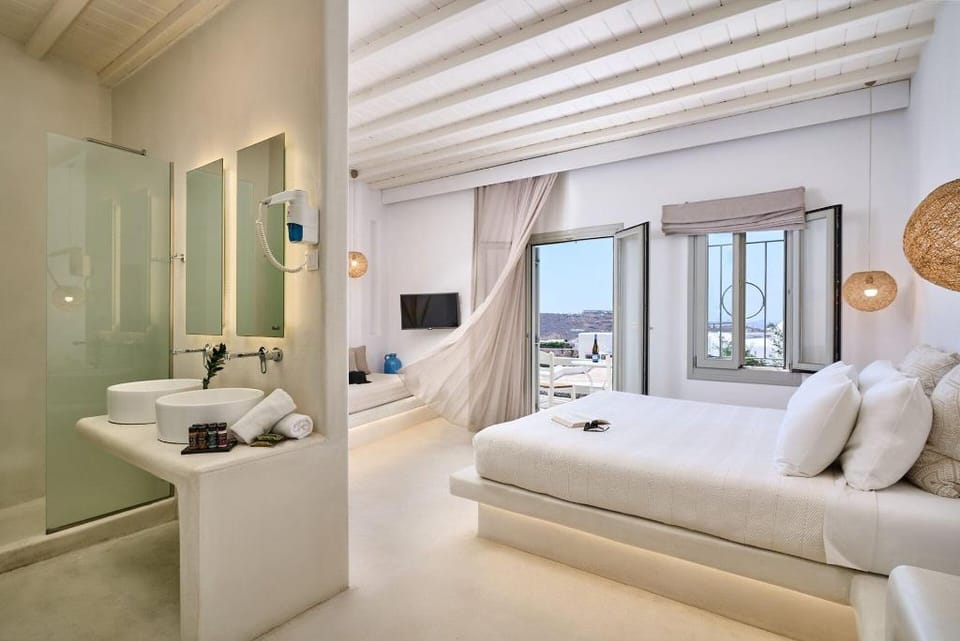 Paolas Town Hotel in Mykonos
